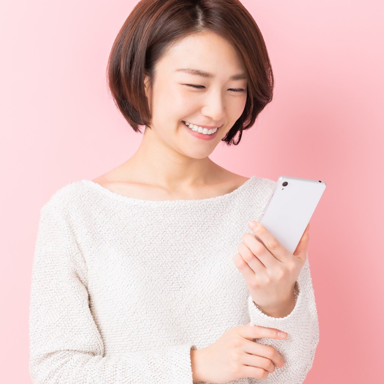  【iPhone】バッテリー残量が数字で見える“今すぐオンにすべき設定”「一目でわかりやすい！」 