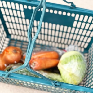 「食費が少ない人」が野菜高騰で買い控えるようになった“３つの食材”「代用できる野菜もある」