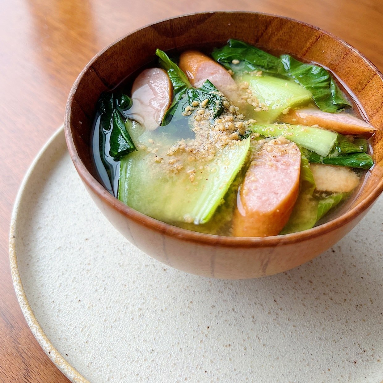  チンゲン菜と合わせて食べたい！うまみが増しておいしい意外な「みそ汁」レシピ 