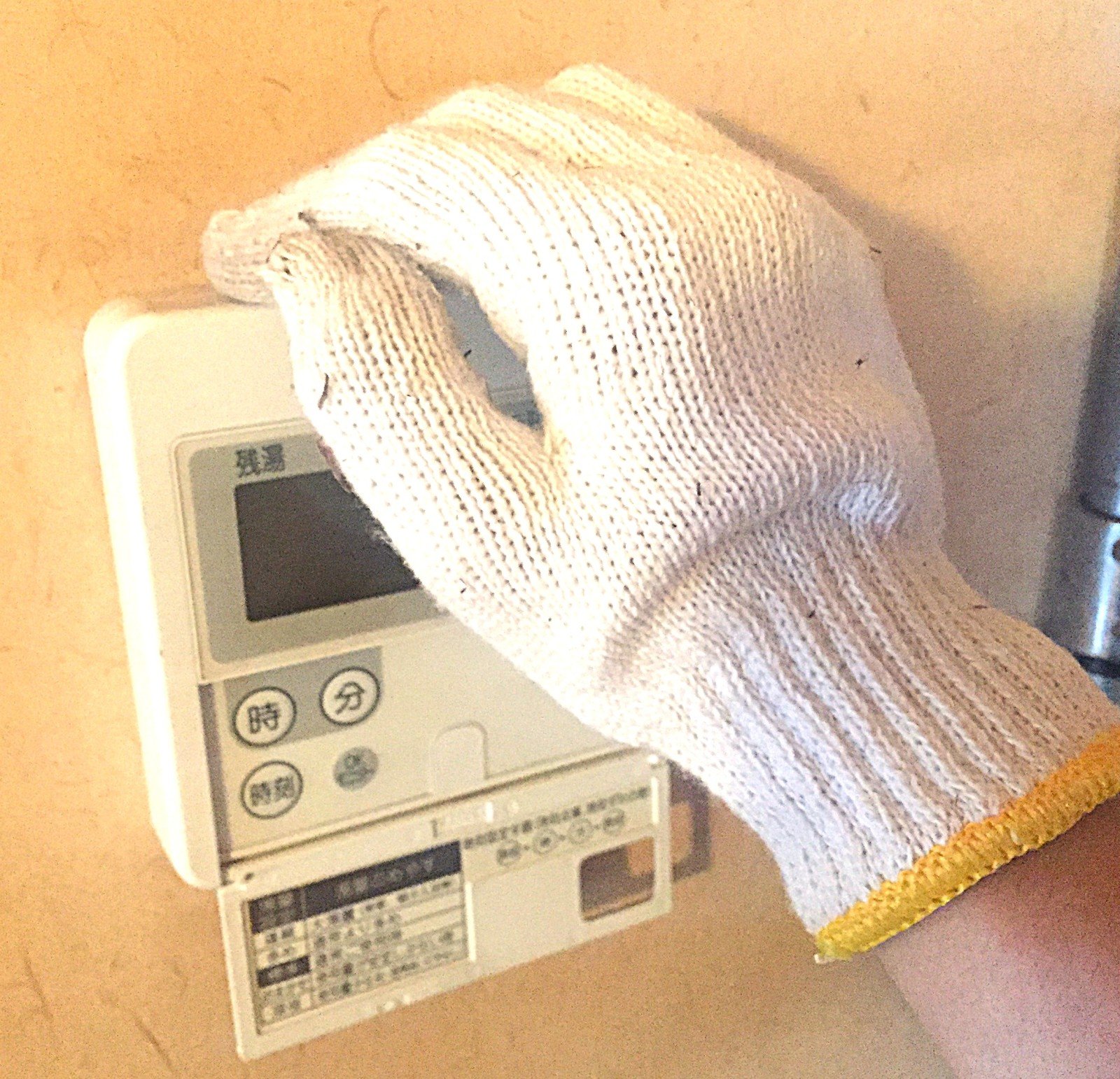 インターホンやお風呂のコントロールパネル:細かい部分までしっかり掃除できる