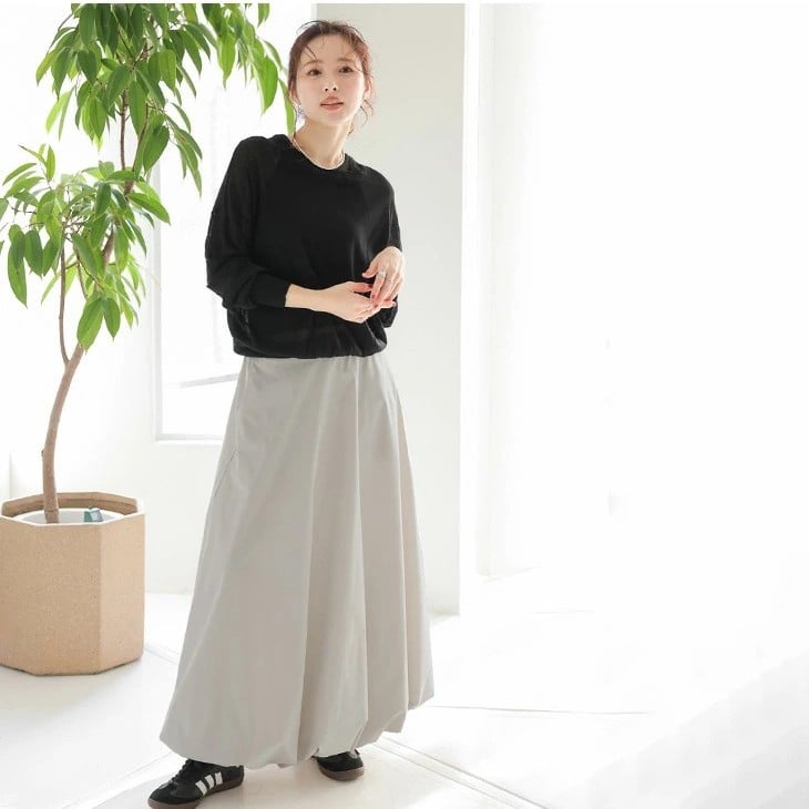  「それどこの？」と聞かれる。友人とのランチで着ていきたい華やかおしゃれロングスカート3選 