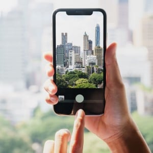 【iPhone】「写真アプリ」の多すぎる項目を整理する“簡単カスタマイズ手順”「オフにしてスッキリ」
