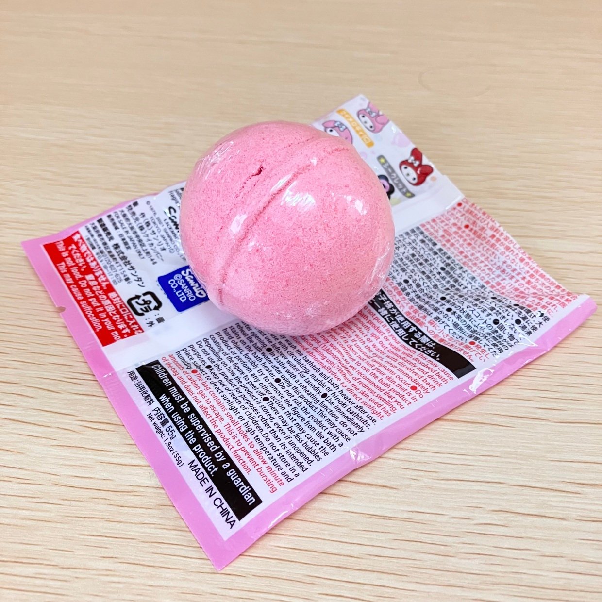  “バスボムのビニール”が簡単に開く裏ワザ！「今までの苦労は何だったの…」「もうイライラしない」 