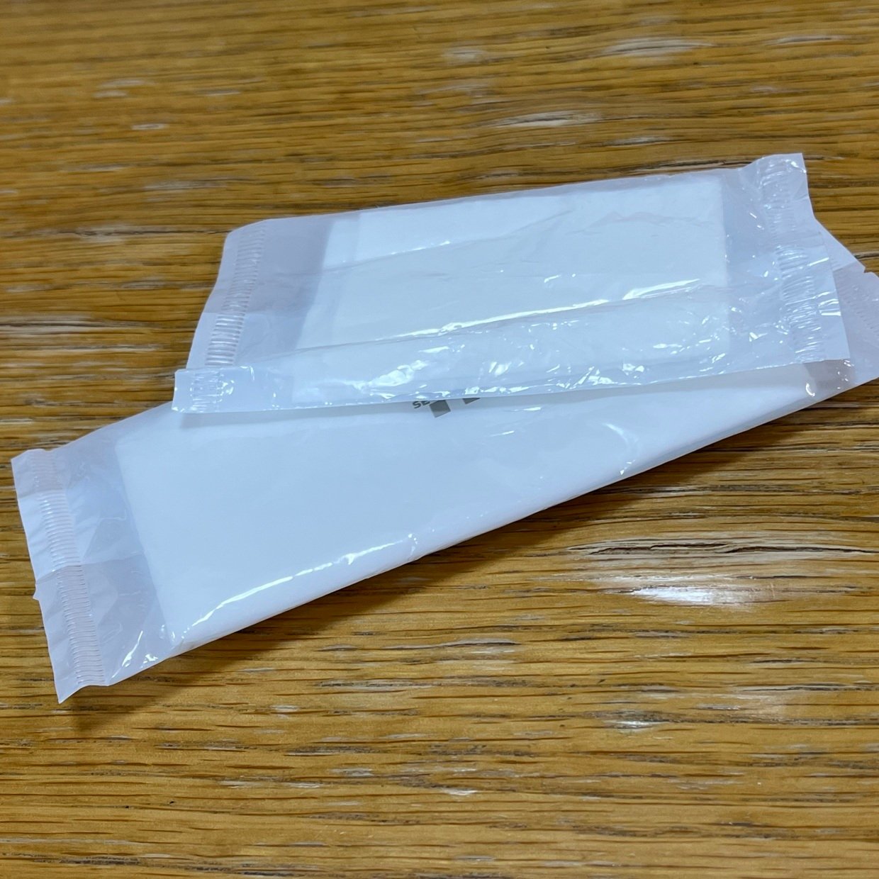  カラカラに乾いた「おしぼり」の“家中で活躍する”活用術4つ「すぐ捨ててた…」「実は優秀！」 