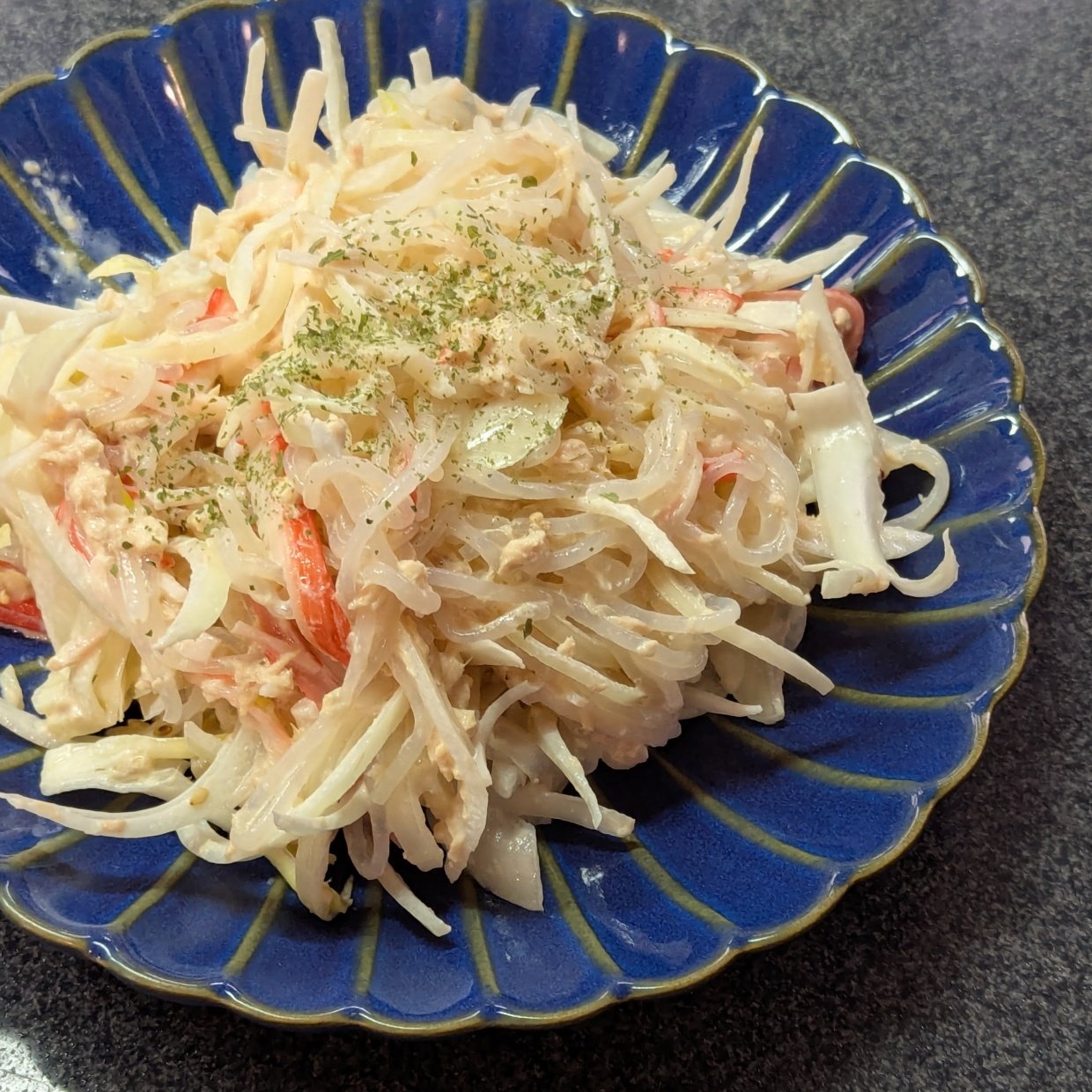  マカロニがなくても大丈夫。暑い日もさっぱり食べられるヘルシーサラダ「ダイエット中にもうれしい」 