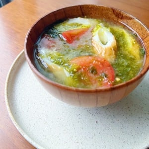 夏のシミ対策に摂りたい！「みそ汁」にいれると肌がよろこぶ“抗酸化作用をもつ栄養素”とは？