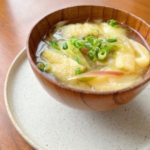 食欲がない日もさっぱり食べられる。「みそ汁」にいれると腸がよろこぶ“おすすめ食材”とは？