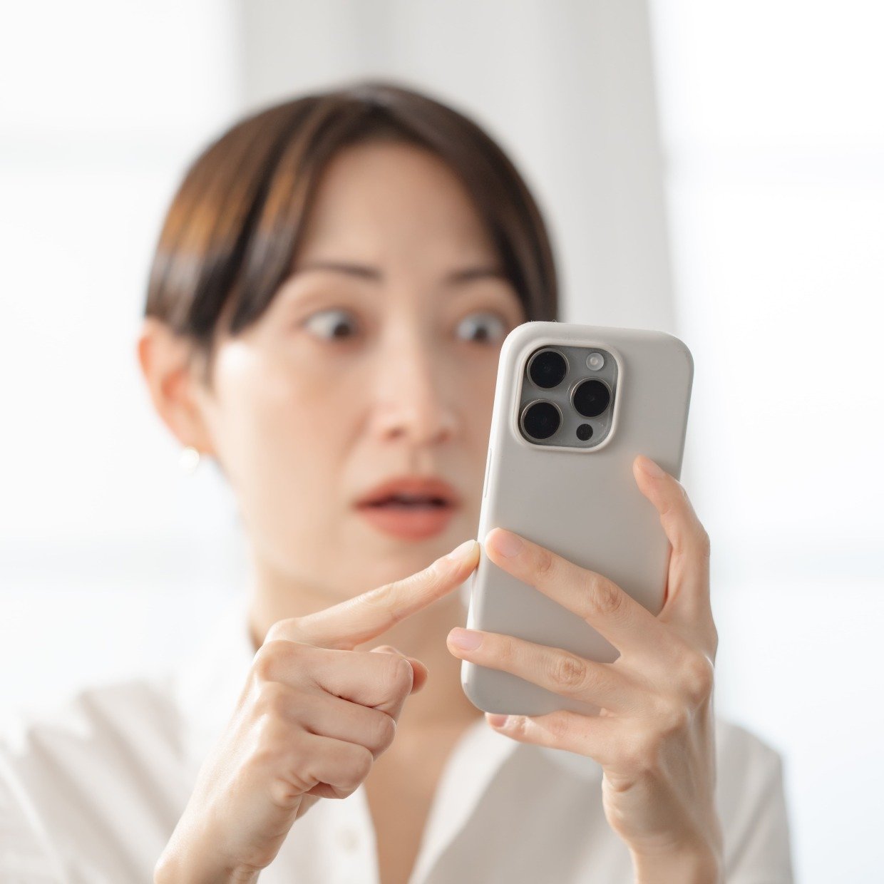  ゾッとした。【LINE】“本名と顔写真”使ってる人は今すぐ確認して。見直すべき設定「すぐ変更する」 
