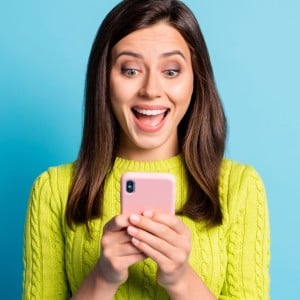 【iPhone】溜まったSafariタブを一瞬で全部閉じる方法「もう1つ1つ消さない」「秒で終わる」