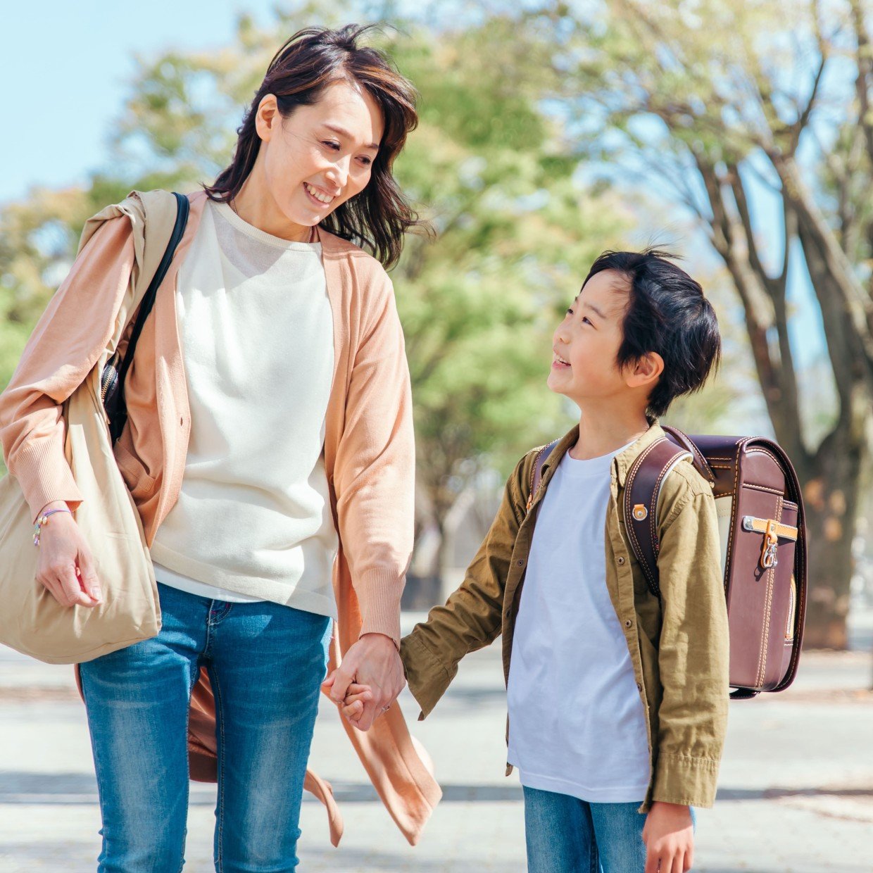  「先回りしちゃう親」から「信じて待てる親」になるヒント5つ 