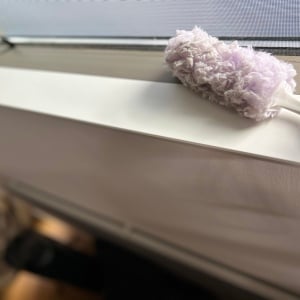 じつは「埃掃除」は梅雨がベストタイミング！家中スッキリする“埃落としのコツ”「すぐやる」