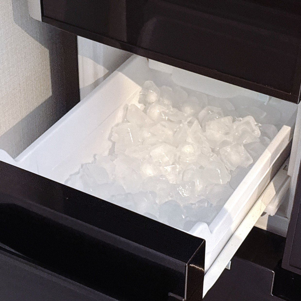  冷蔵庫の「自動製氷機」の氷が少ない！やりがちな“4つのNG”「やってるわ」「家族にも共有する」 