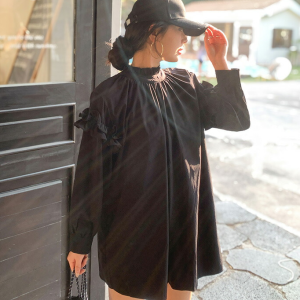 「もはや服じゃん…」子どもと行くプールや海がこわくない！お腹や二の腕を隠せるラッシュガード3選
