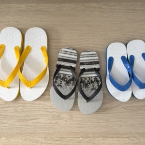 もう足が痛くない！「ビーチサンダル」がまさかのアイテムで快適に履けるなんて…！「すごい！」