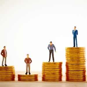 「世界の賃金」をチェック！日本は何番目？“最低賃金月50万円以上”の国もご紹介