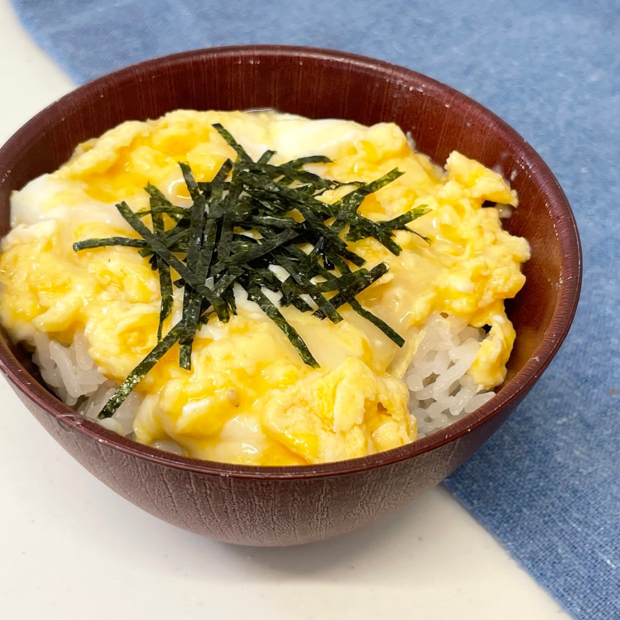  疲労回復に！高タンパクで栄養たっぷりの“とろっとろ”どんぶりレシピ「朝食に」「定番になりそう」 