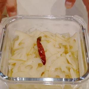 夏バテ知らずの体になろう！「新れんこん」と合わせると体がよろこぶ調味料とは【高血圧予防・疲労回復】