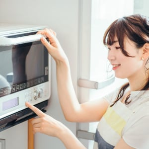 「電子レンジ」を置いてはいけない“4つの場所”「火災や故障の原因に…」「今すぐ見直そう」