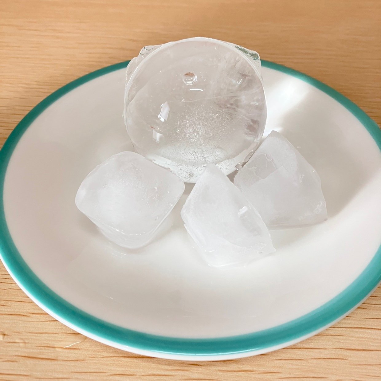  ”溶けにくい氷”ってあるの？気になったので検証してみた結果…「早く知りたかった」「夏に必須だわ」 