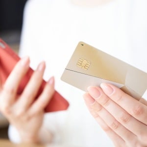 「いつもセールでムダ買いする人」がポチる前に意識したい“3つの工夫”