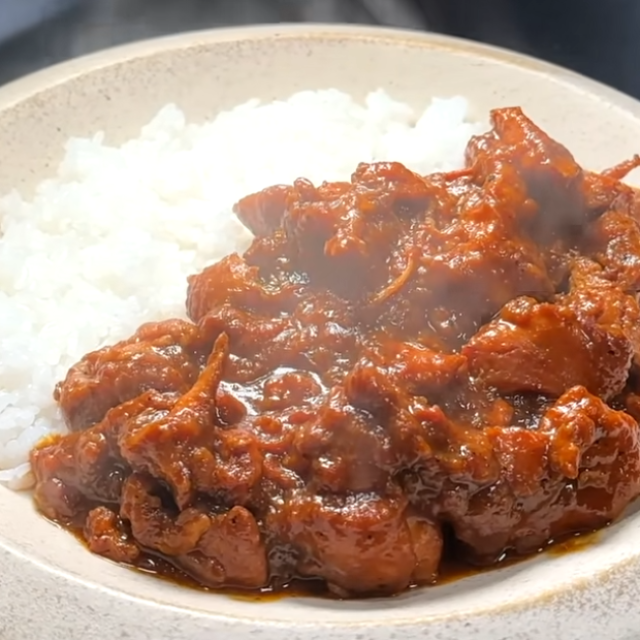  市販のルー不要！じつは簡単に作れる“スパイス香る”究極の「洋食屋のチキンカレー」 