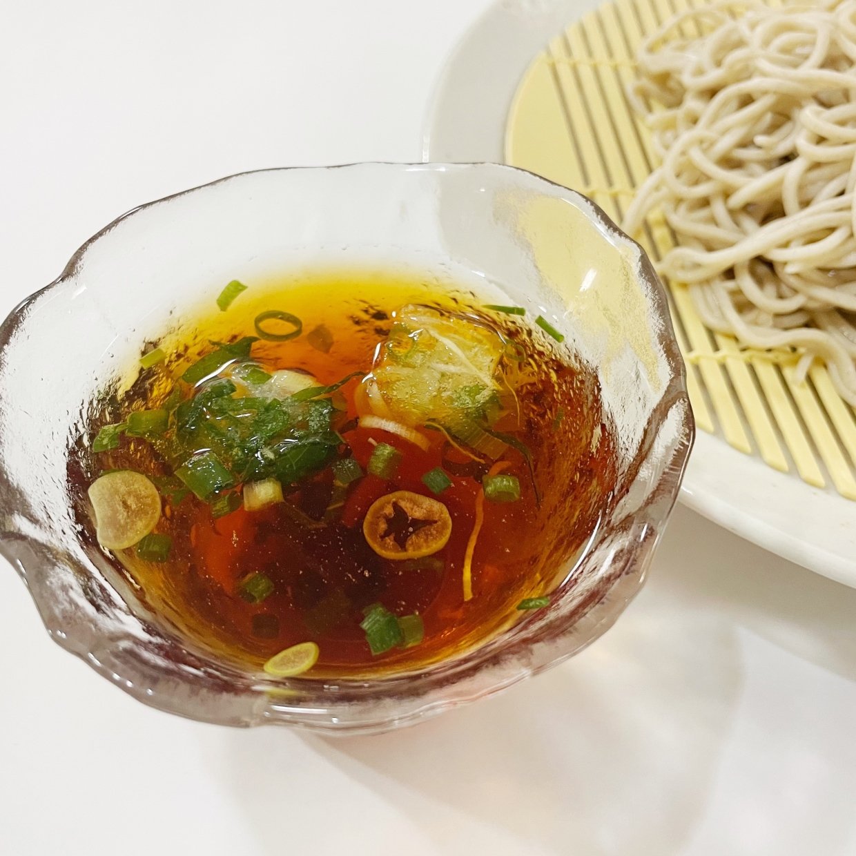  毎回刻まない！「薬味」の準備が超絶ラクになる時短ワザ→「便利すぎる」「冷たい麺にぴったり！」 