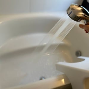 お風呂で厄を流す！今日からできる“開運お掃除”3選「キレイなお風呂で運気も上がる！」