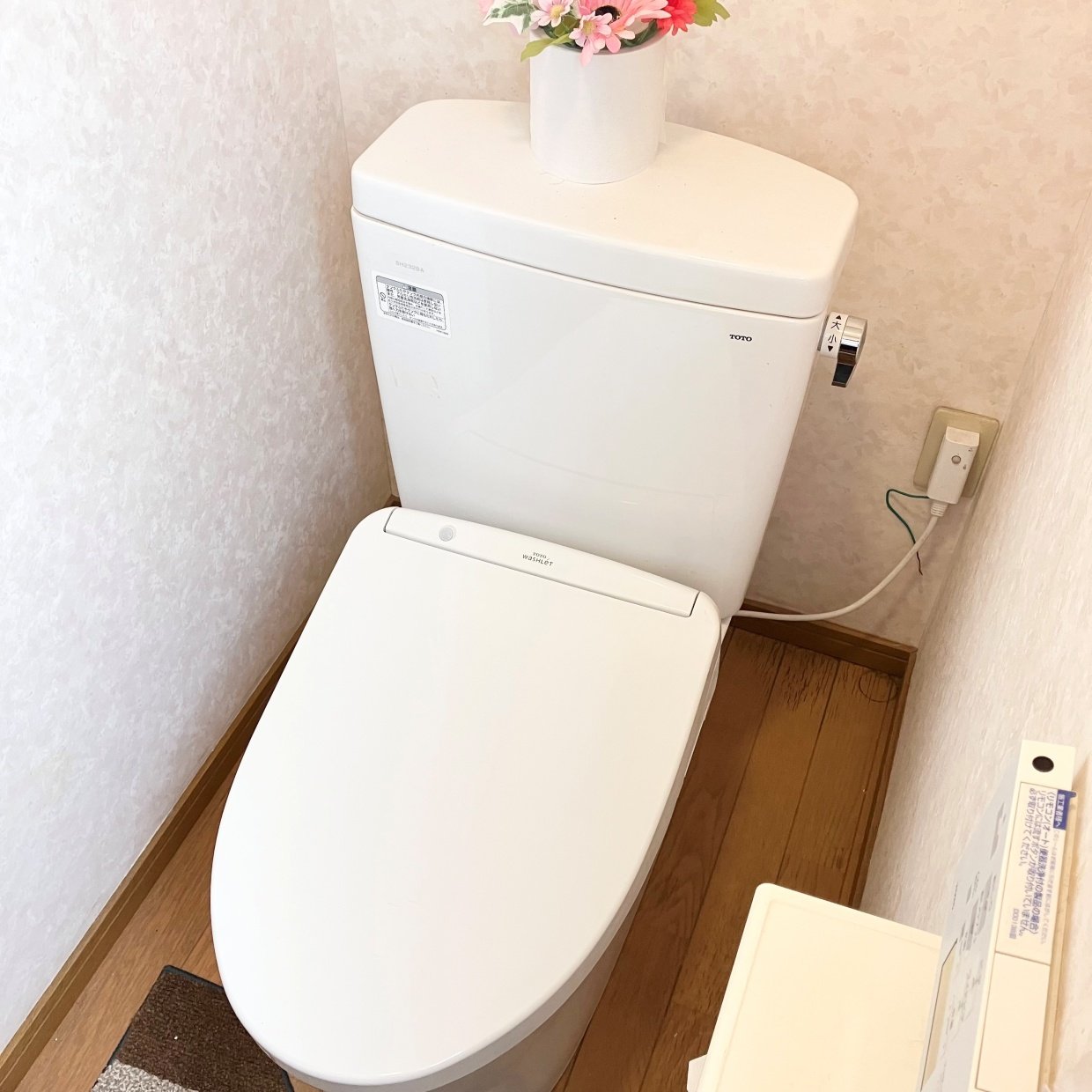  夏のトイレが暑すぎる…。ほんのひと手間で体感温度を下げる工夫「ムワッとしない」「想像以上に快適」 