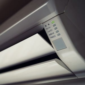 エアコン停止後の“ナゾの温風”の正体とは？→「故障じゃなかった」「消さないで」