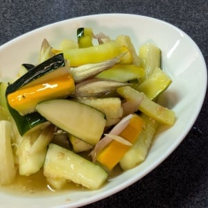 食欲がない日でもさっぱり食べられる！旬の夏野菜の漬けレシピ「半日漬けておくだけ」「簡単」