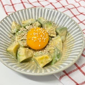アボカドと一緒に食べると体がもっとよろこぶ栄養食材「混ぜるだけ」「マイルドでおいしい」