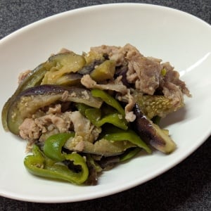 火は使わない！夏野菜たっぷりチンジャオロース「15分でボリュームおかず」「栄養もばっちり」