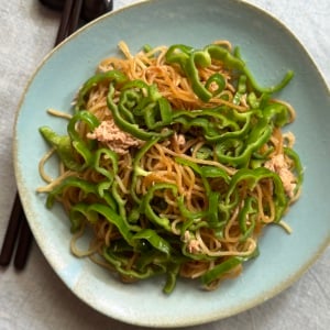 夏休みの定番になること間違いなし！子どもが喜ぶ“絶品焼きそば”の作りかた「意外な2つの食材で」