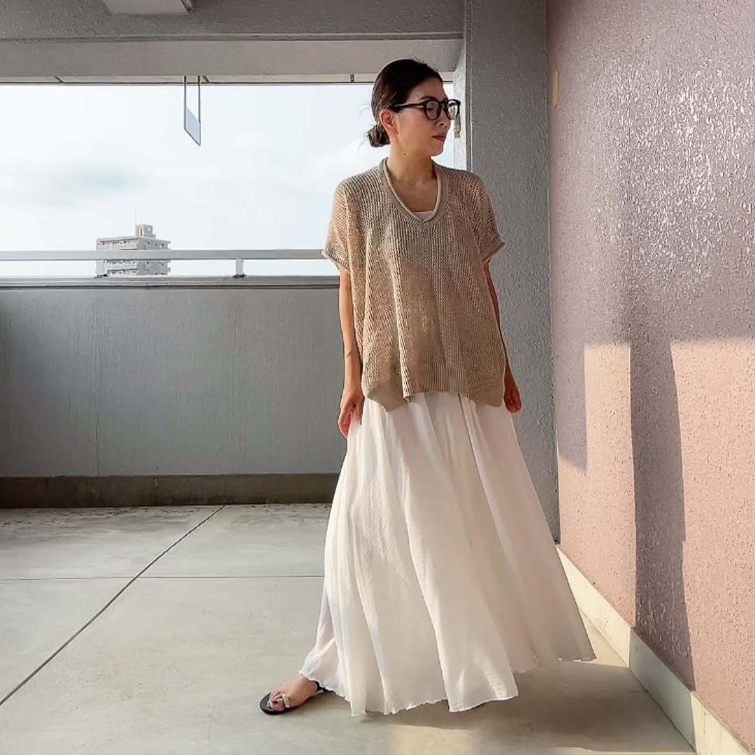  涼しさもおしゃれも両方叶える。まわりと差がつく大人女性の“夏コーデ3選” 