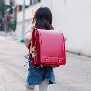 「小学生の子どもがいる家庭」が見落としがちな“夏の支出3つ”「確かに…」「夏休み後半は要注意」