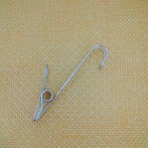 「ハンギングクリップ」の“キッチンで役立つ“快適な使い道3つ「想像以上に便利」「イライラが解消！」