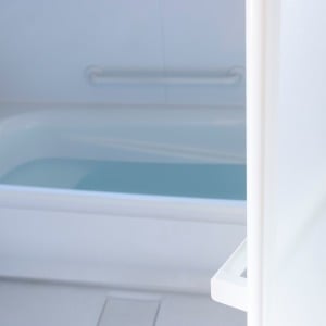 「暑い夜」も“快適に過ごす”夏に試したい簡単テク「スッとして気持ちいい！」「涼しく感じる」
