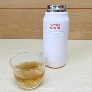水筒の麦茶の「氷」が溶けても薄味にならない裏ワザ→「想像以上」「優秀すぎるよ…」