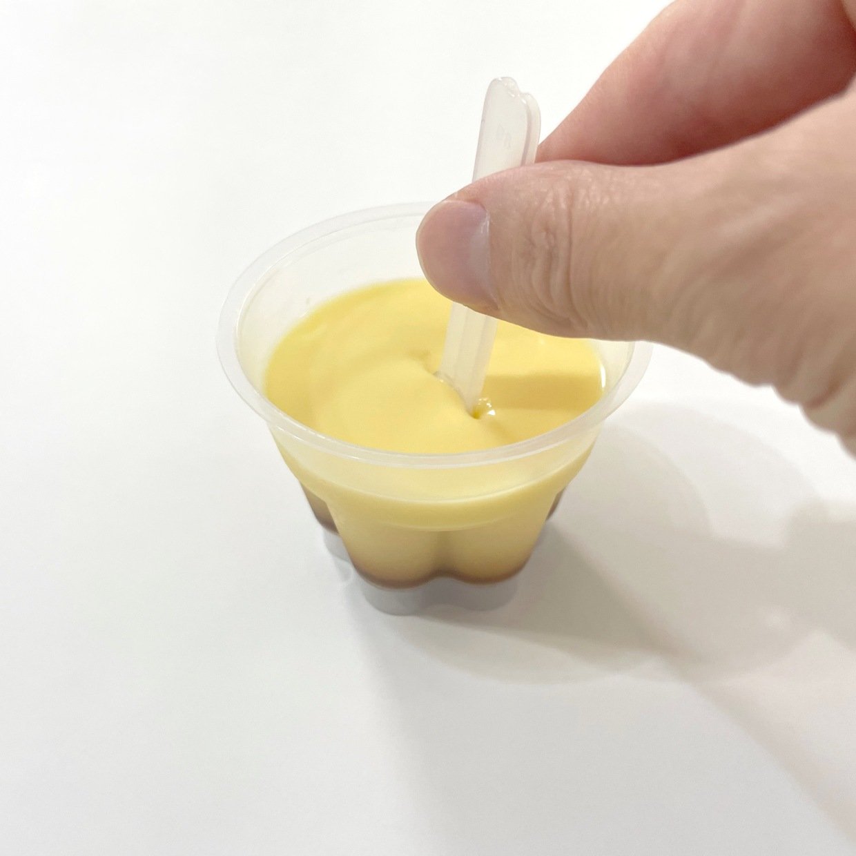  普通の「プッチンプリン」が極上スイーツに変身する“絶品アレンジ”「子どもが大喜び」「ハマるおいしさ」 