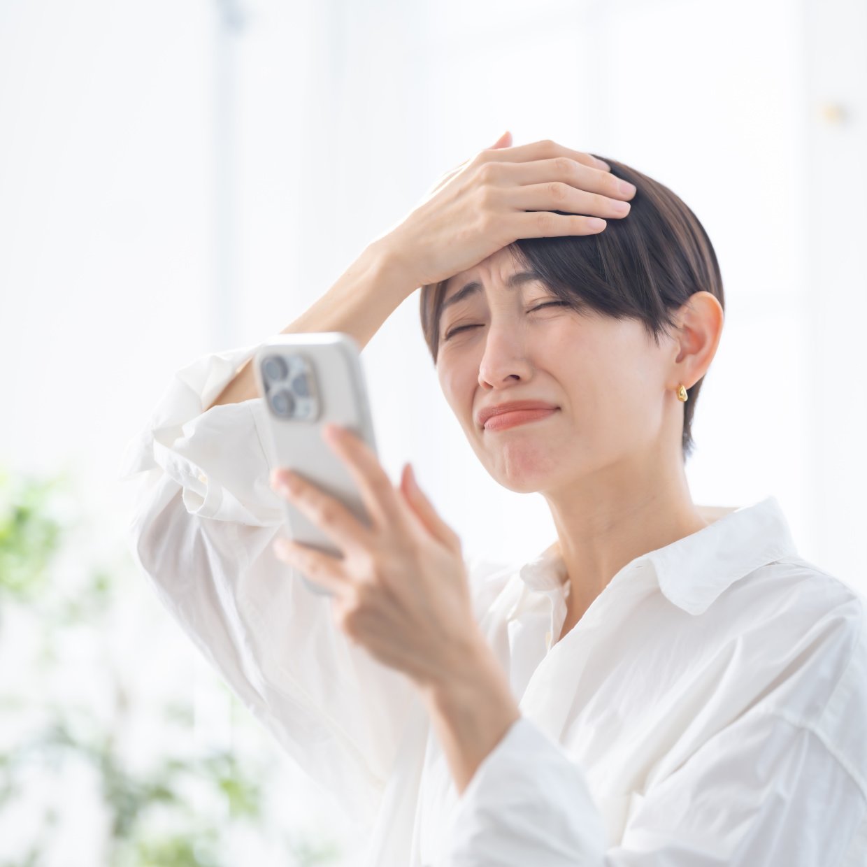  【iPhone】「かなり負担かけてた…」充電中にやってはいけないNG行動「熱くなるのは危険」 