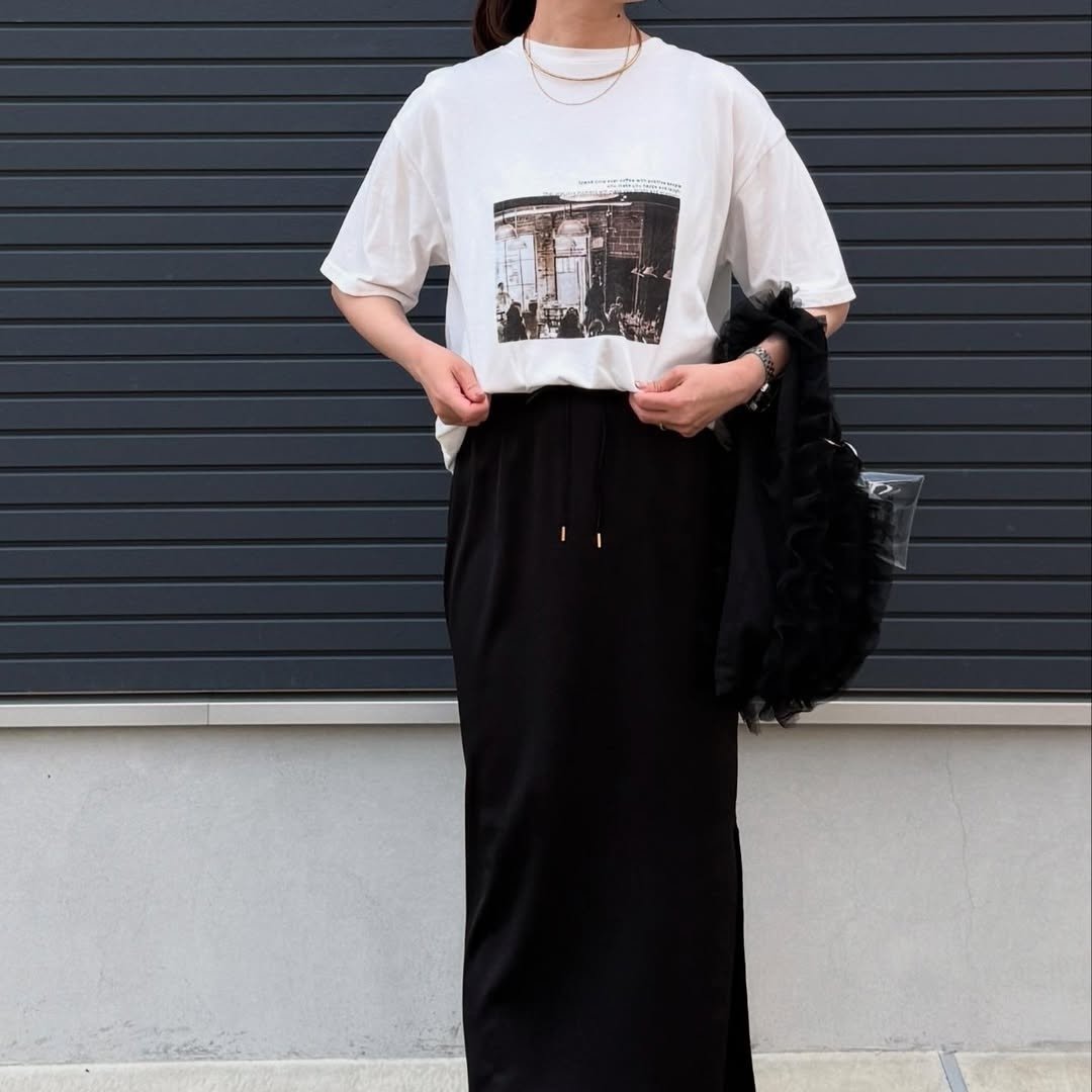  「おしゃれさんだよね」と噂される。コーデ次第で簡単に垢抜ける「シンプルTシャツ」の着こなし3選 