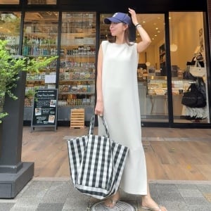「おしゃれさんだよね！」と噂される。40代からの“夏ワンピース”の選び方と着こなし術