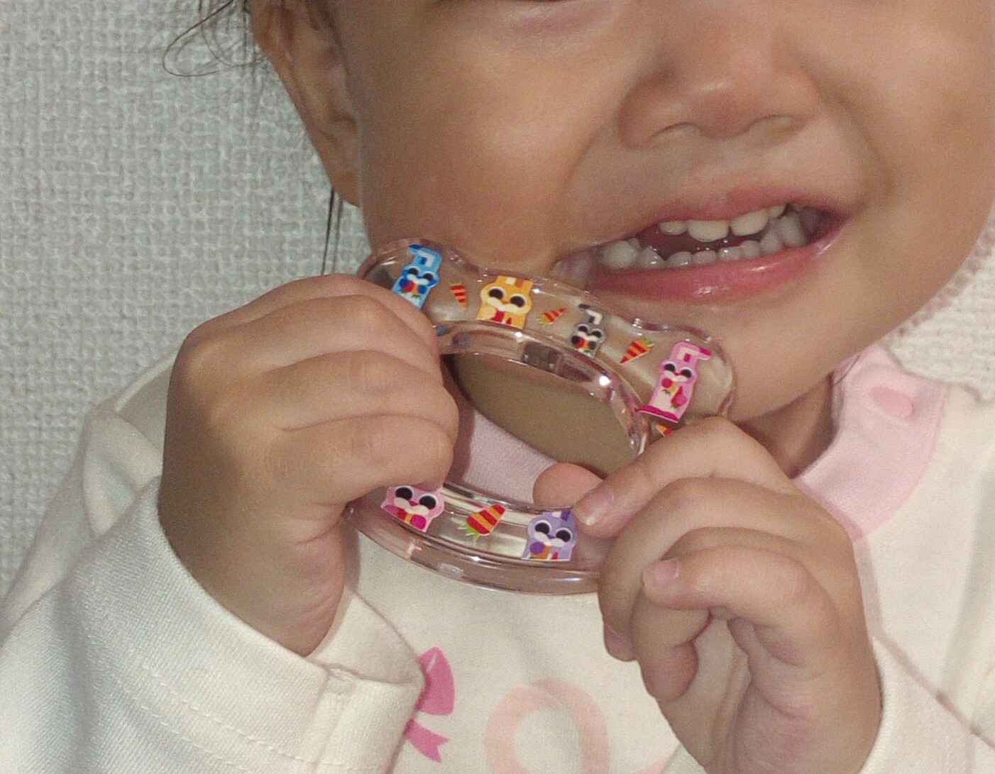 赤ちゃん用の歯ブラシHAMICO（ハミコ）の種類と使い方｜乳幼児がいるママへのプレゼントにも最適♪
