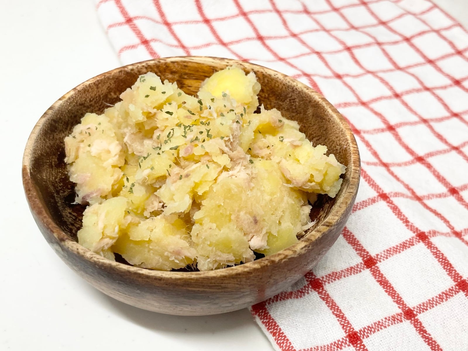 いつもの「ポテサラ」がレベルアップ！じゃがいもと混ぜる食材とは