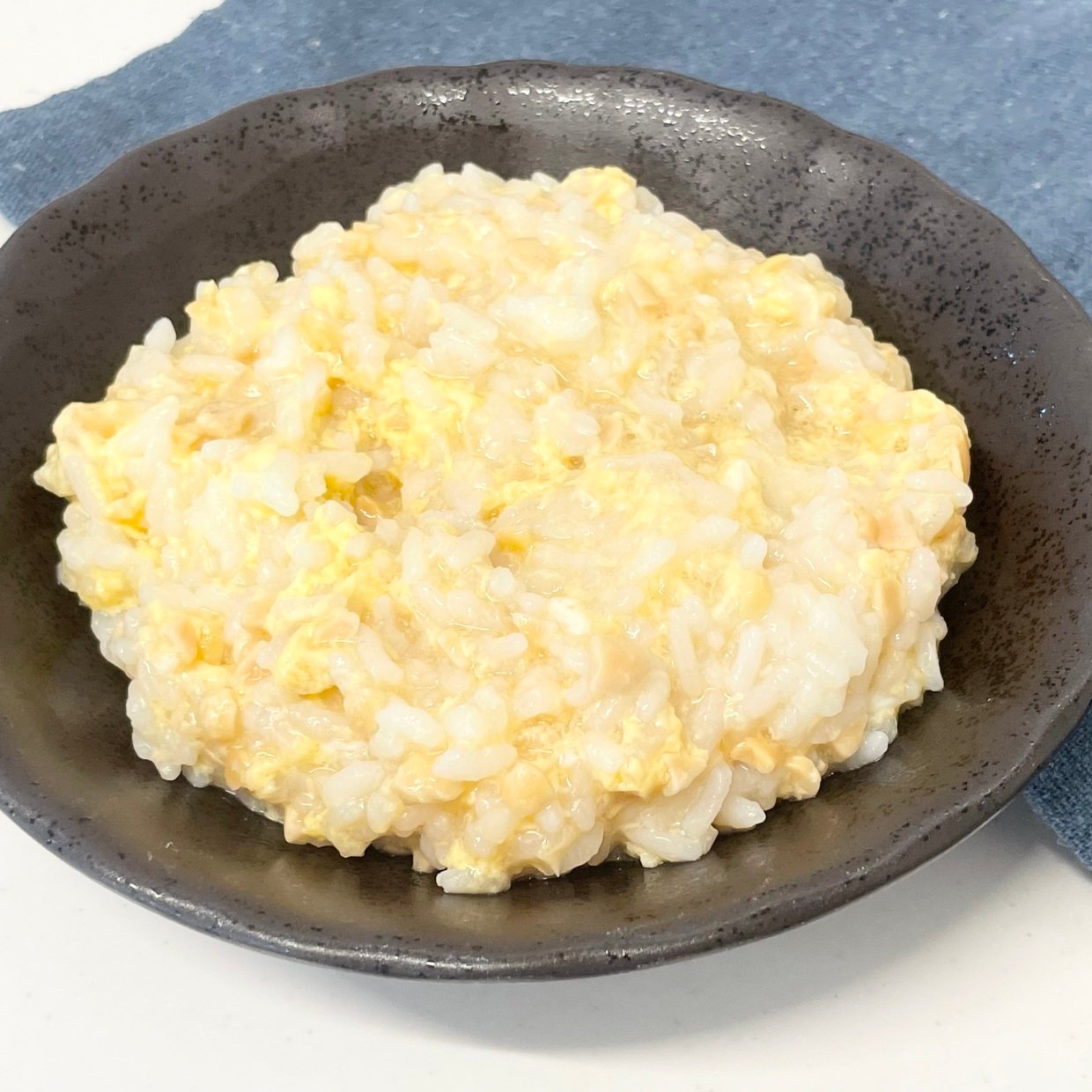  食欲がない日もスルスル食べられる。レンチンで作る“納豆おじや”「消化しやすい」「体がよろこぶ」 