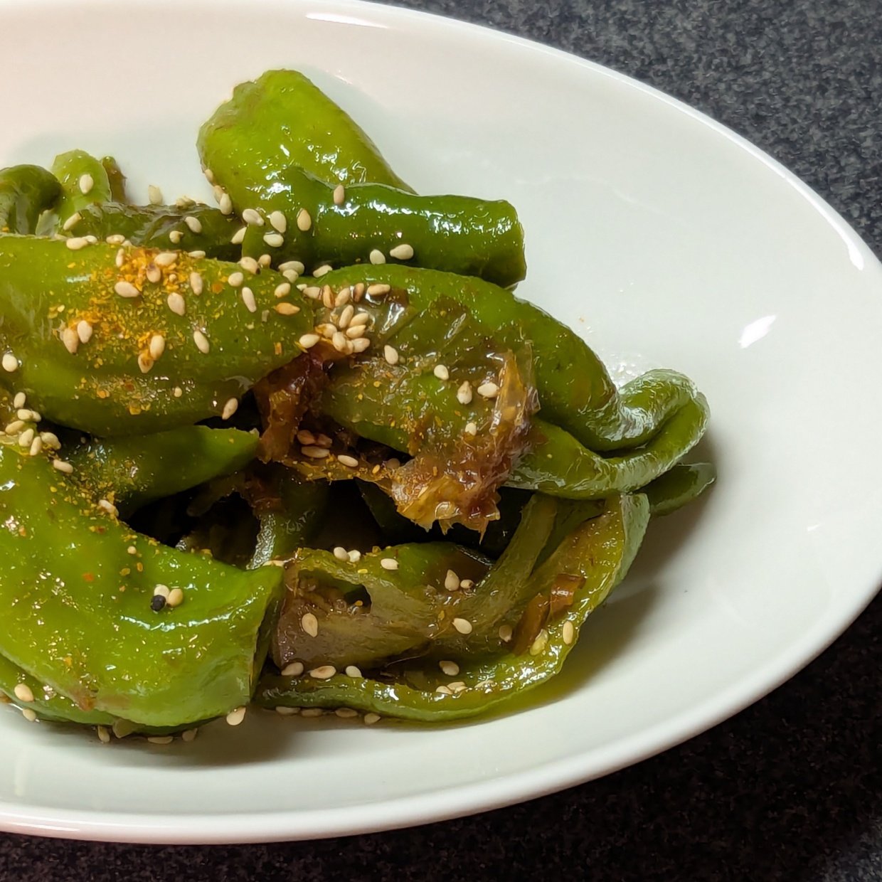  旬の夏野菜「万願寺唐辛子」のしみしみ漬けレシピ「夏に食べたい」「冷やして食べるともっとおいしい！」 