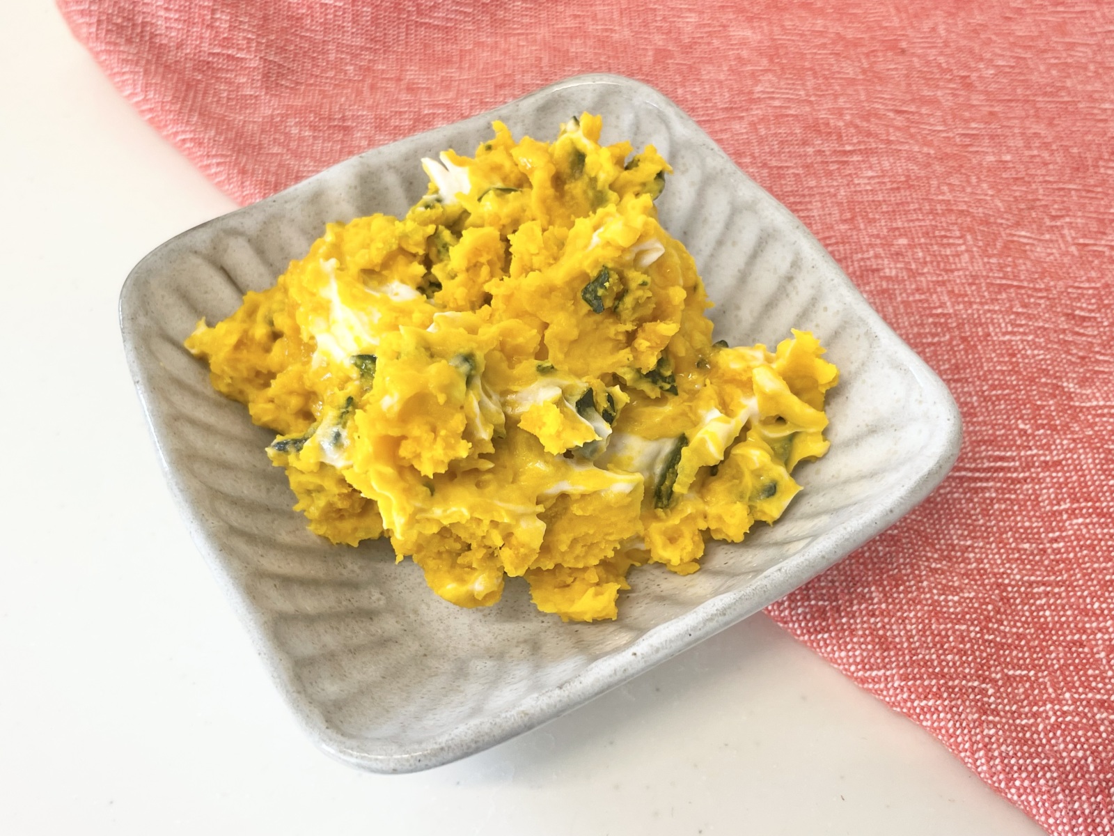 まるでスイーツ!「かぼちゃ」とクリームチーズの相性抜群!子どもも食べやすい絶品サラダ