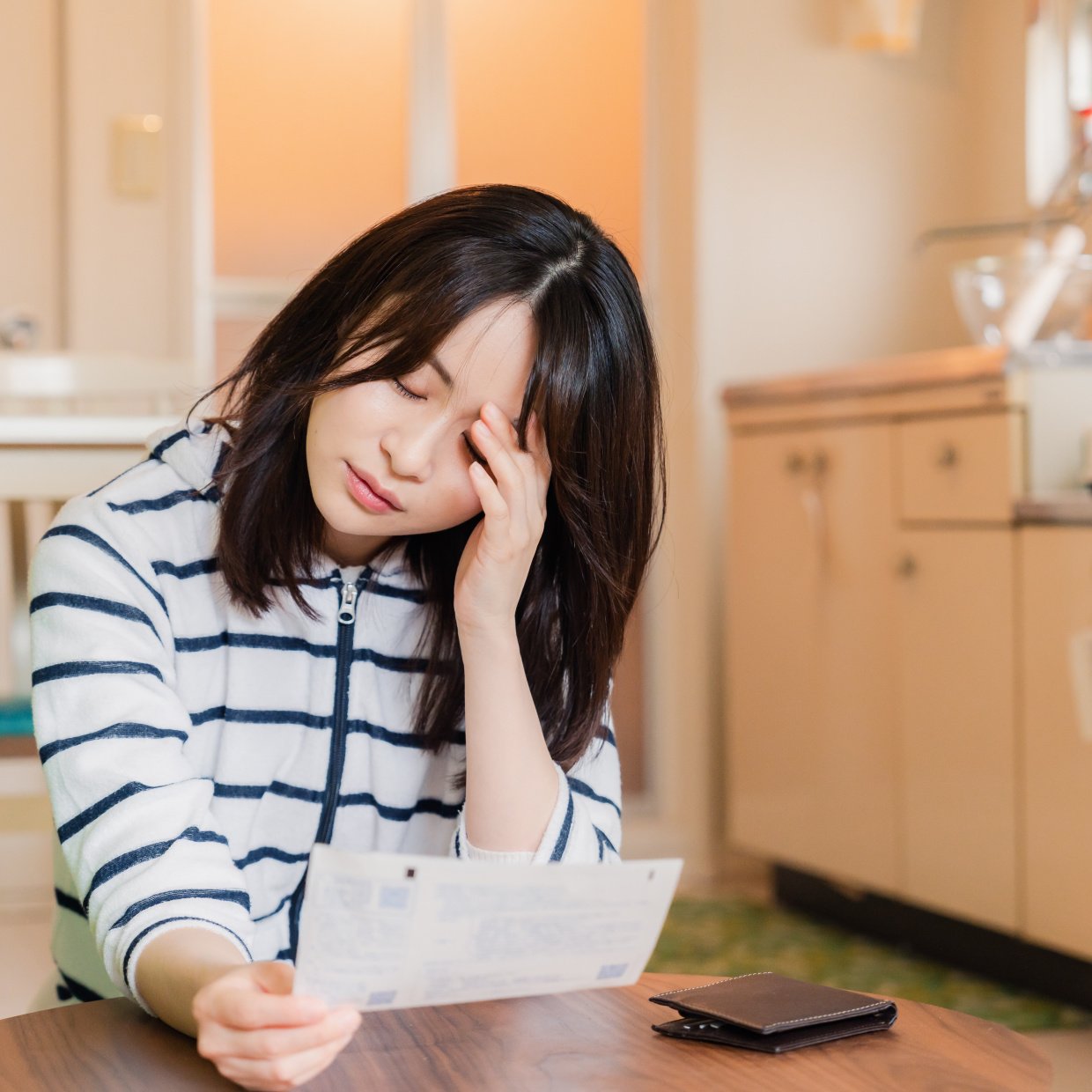  電気代がどんどん高くなる！無意識にやりがちな“3つのNG習慣”「よくやってる…」「スカスカな時ある」 