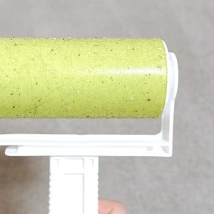 “繰り返し使える”「クリーナー」がすごい！カーペットの汚れがぐんぐん取れる掃除アイテム「画期的！」