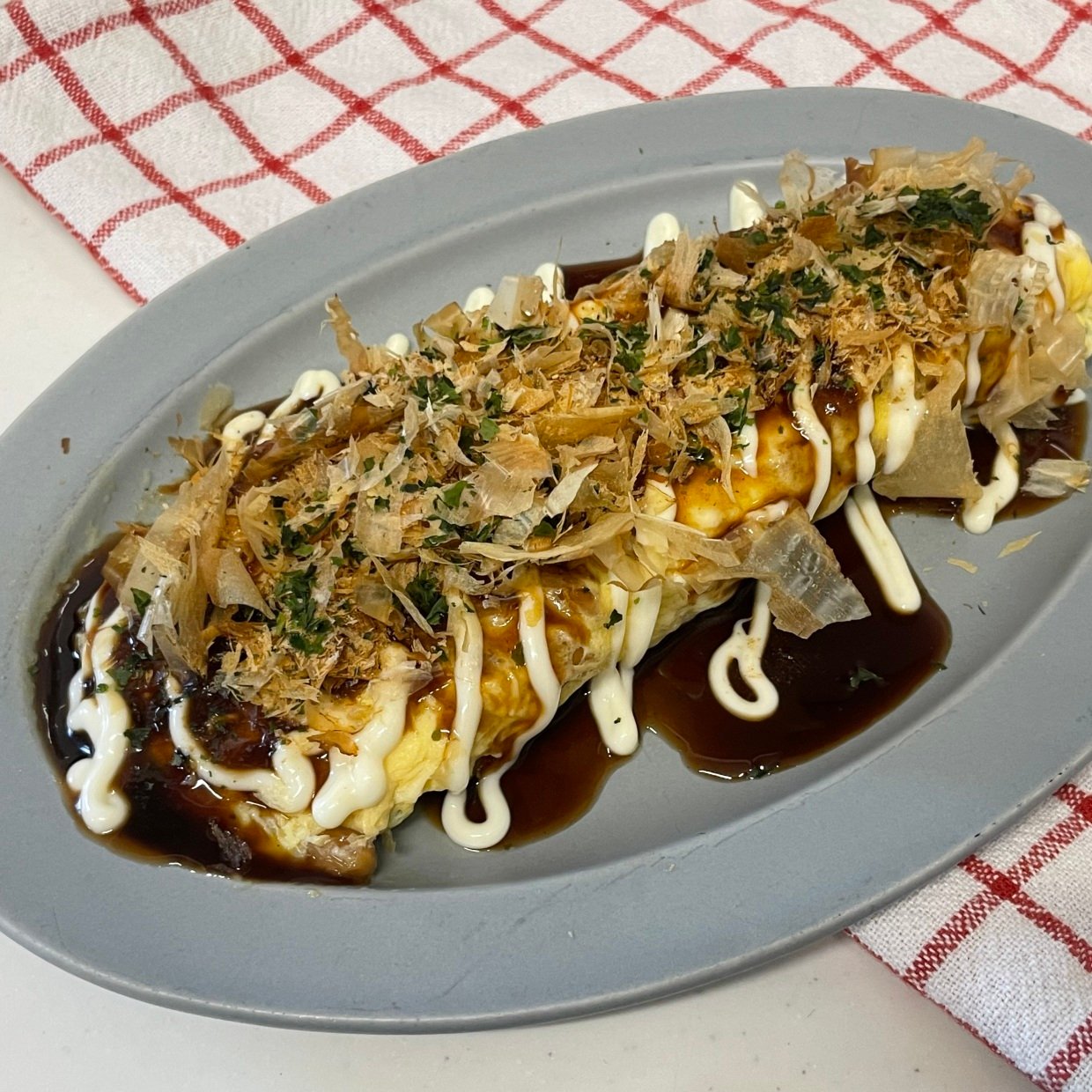  卵と納豆と青ねぎを混ぜるだけ！帰宅後10分でつくれる絶品レシピ「ふわっふわ！」「満足感がある」 